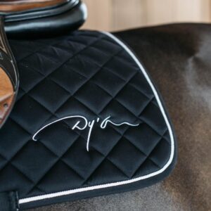Diamond saddle pad